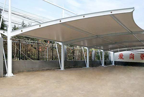 膜結(jié)構(gòu)停車(chē)棚常用的排水方法有哪些？