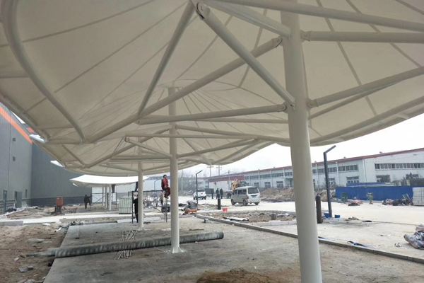 長(zhǎng)春膜結(jié)構(gòu)車(chē)棚張力控制